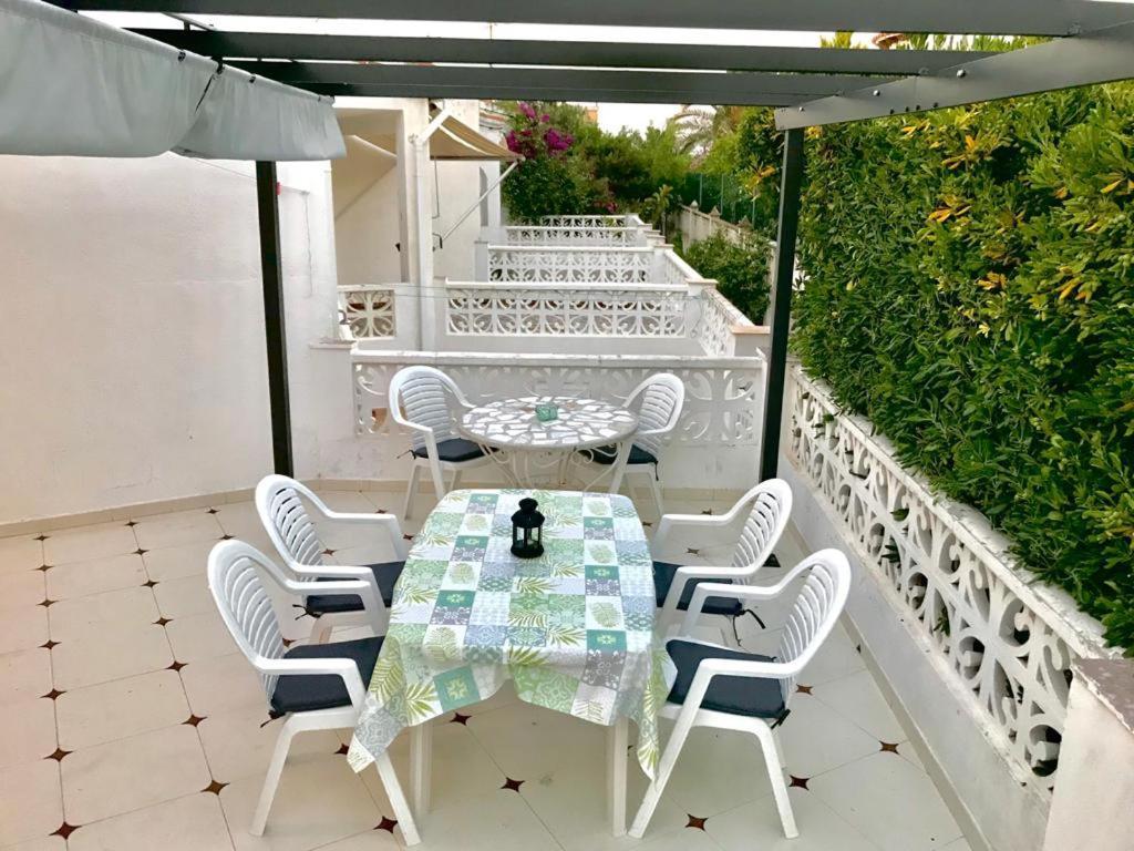 Villa Adosado De 140M2 Con Terraza A 50 M De La Playa Dénia Exterior foto